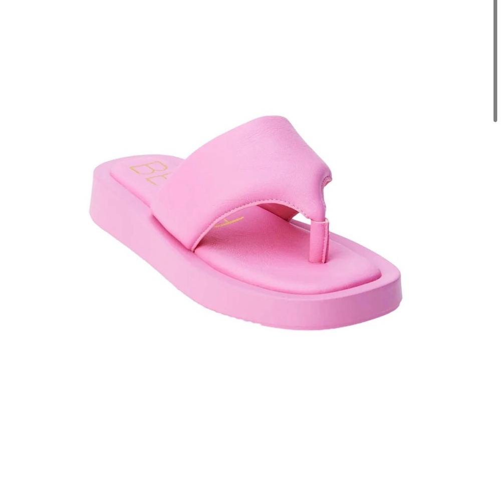 Women’s Pink Flip Flops